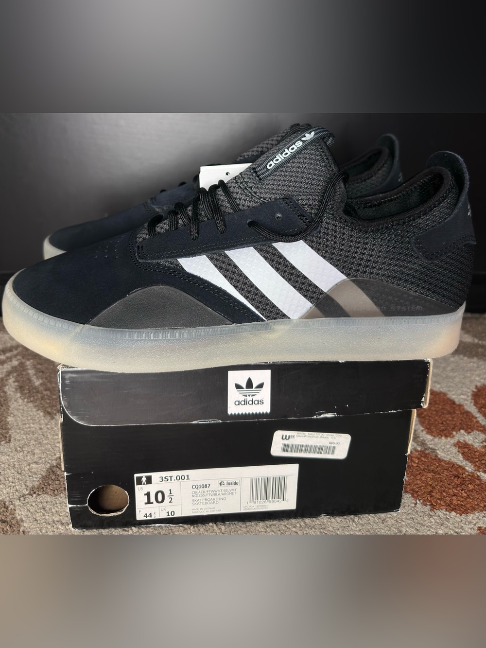 Adidas 3ST.001 Black Silver White CQ1087 Skate Shoes Men's Size 10.5 Brand New!!
